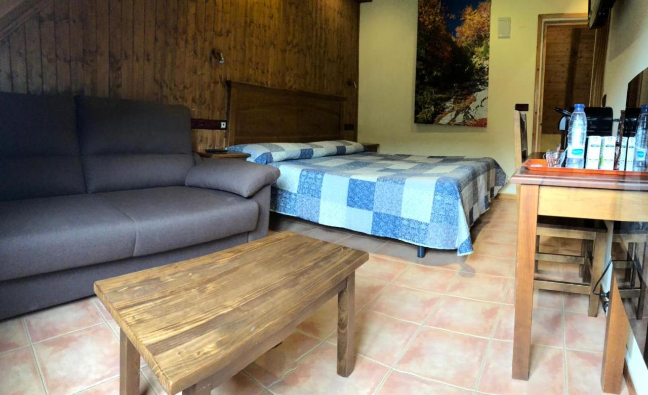 Hotel Sarao Escarrilla Exterior photo